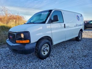 GMC Savana G3500 6.0L 8 2015