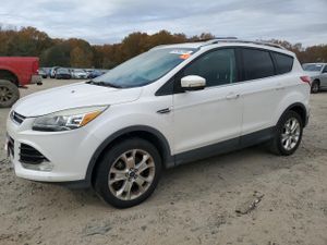 Ford Escape TITANIUM 2.0L 4 2013