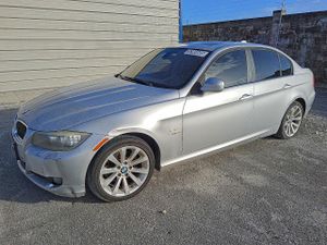 BMW 3 Series XI 3.0L 6 2011