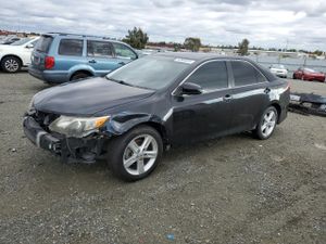 Toyota Camry L 2.5L 4 2013