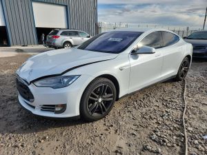 Tesla Model S 2013