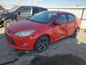 Ford Focus SE 2.0L 4 2014
