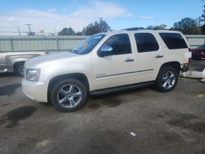 Chevrolet Tahoe C1500 LTZ 5.3L 8 2012
