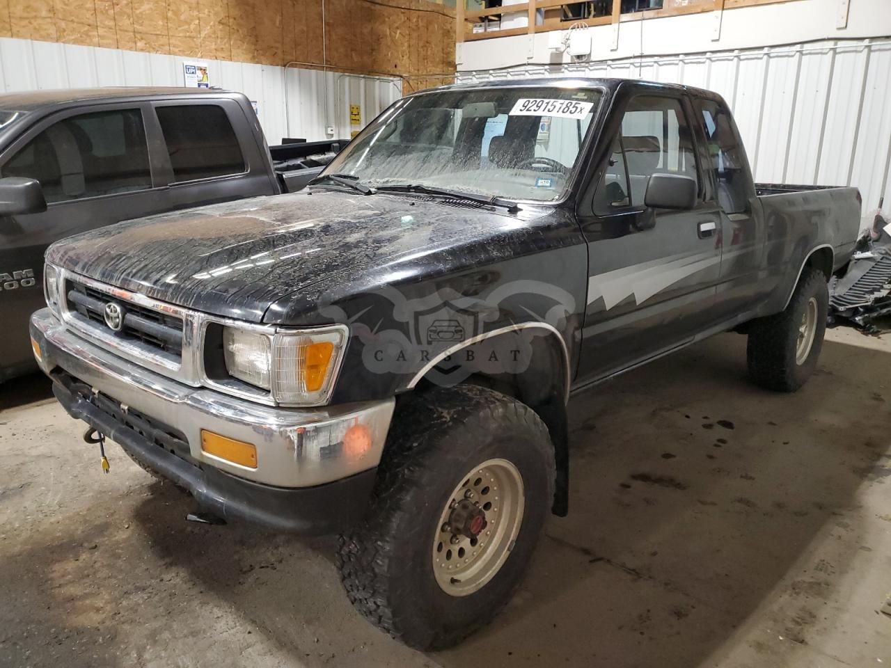 Toyota Hilux 1/2 TON EXTRA LONG WHEELBASE DLX 2.4L 4 1992