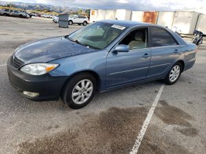 Toyota Camry LE 2.4L 4 2003