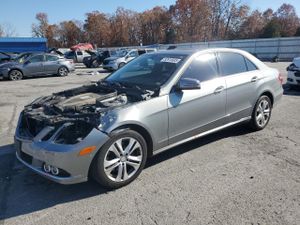 Mercedes-Benz E 350 4MATIC 3.5L 6 2011