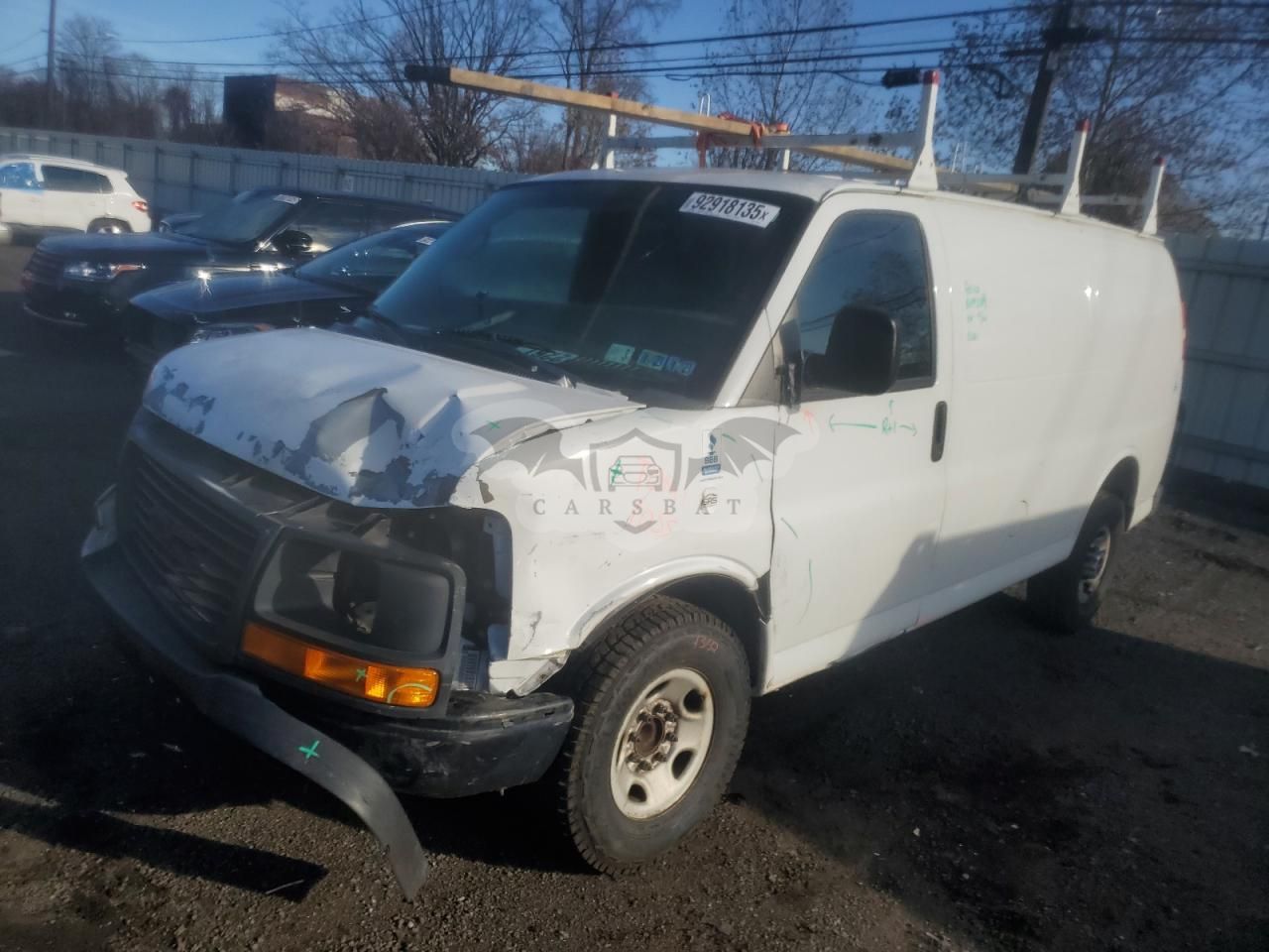 GMC Savana G2500 4.8L 8 2011