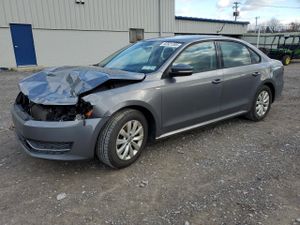 Volkswagen Passat S 1.8L 4 2015