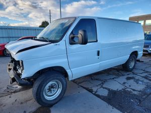 Ford Econoline E150 VAN 4.6L 8 2013