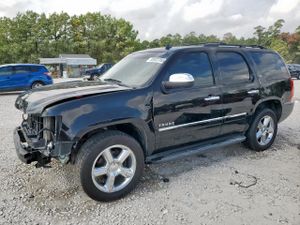 Chevrolet Tahoe C1500 LTZ 5.3L 8 2013
