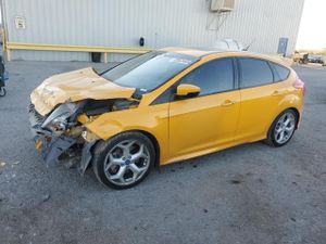 Ford Focus ST 2.0L 4 2013