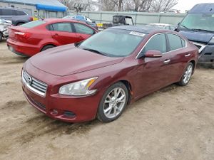Nissan Maxima S 3.5L 6 2013