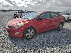 Hyundai Elantra GLS 1.8L 4 2013