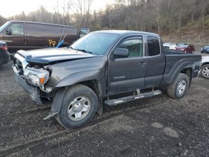 Toyota Tacoma PRERUNNER ACCESS CAB 4.0L 6 2013