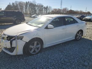 Toyota Camry L 2.5L 4 2013