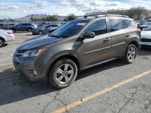 Toyota Rav4 XLE 2.5L 4 2015