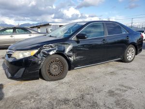 Toyota Camry L 2.5L 4 2013