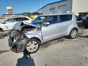 Kia Soul + 2.0L 4 2015