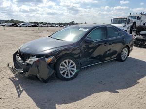 Toyota Camry BASE 2.5L 4 2012