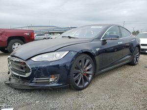 Tesla Model S 85D 2015