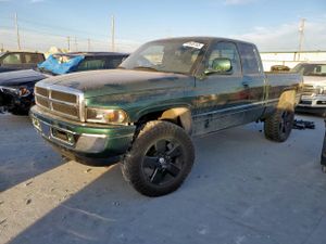 Dodge RAM 5.9L 8 2001