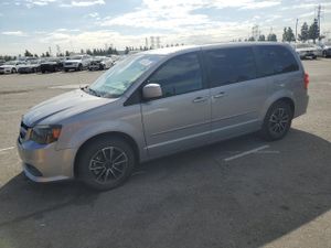 Dodge Grand Caravan (Caravan) SE 3.6L 6 2015