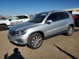 Volkswagen Tiguan S 2.0L 4 2013