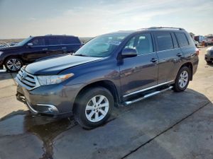 Toyota Highlander BASE 3.5L 6 2013