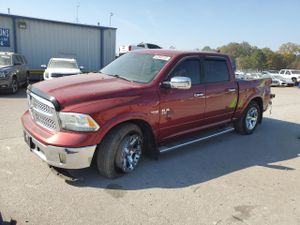 RAM 1500 LARAMIE 5.7L 8 2013