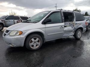 Dodge Grand Caravan (Caravan) SXT 3.8L 6 2005
