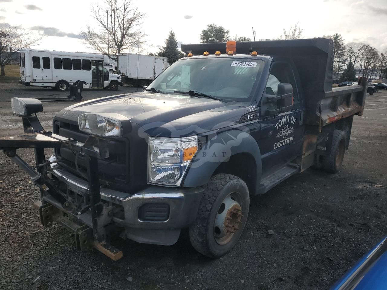 Ford F-450 SUPER DUTY 6.8L 10 2011