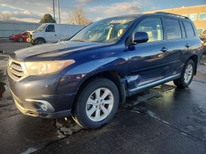 Toyota Highlander BASE 3.5L 6 2013