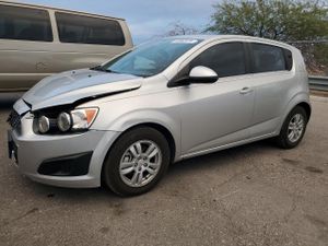 Chevrolet Aveo (Sonic) LT 1.4L 4 2014