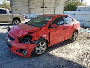 Chevrolet Aveo (Sonic) LTZ 1.4L 4 2014