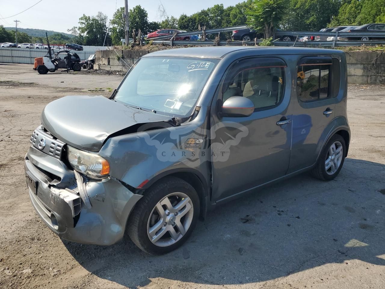 Nissan Cube BASE 1.8L 4 2011