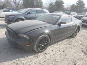 Ford Mustang 3.7L 6 2013