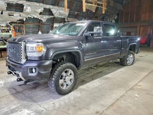 GMC Sierra K2500 DENALI 6.6L 8 2015