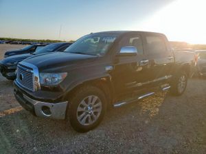 Toyota Tundra CREWMAX LIMITED 5.7L 8 2012