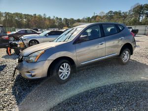 Nissan Rogue S 2.5L 4 2014