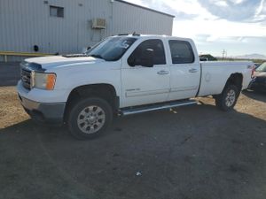 GMC Sierra K2500 SLE 6.6L 8 2013