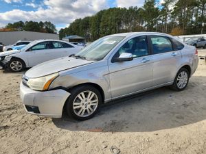 Ford Focus SEL 2.0L 4 2010