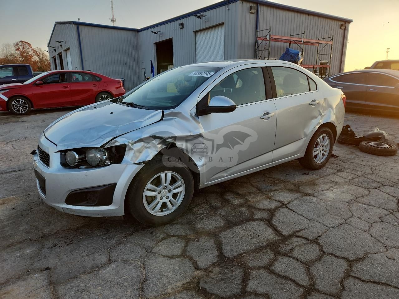 Chevrolet Aveo (Sonic) LT 1.8L 4 2015