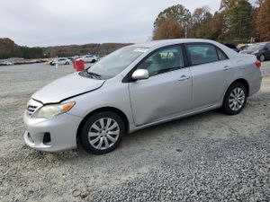 Toyota Corolla BASE 1.8L 4 2013