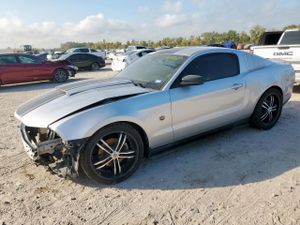 Ford Mustang 3.7L 6 2011