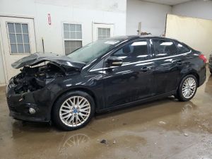 Ford Focus SEL 2.0L 4 2012