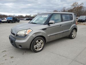 Kia Soul + 2.0L 4 2011