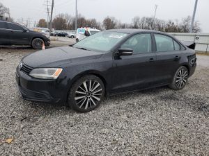 Volkswagen Jetta SE 1.8L 4 2014