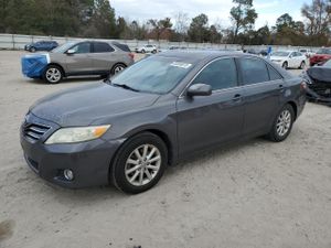 Toyota Camry BASE 2.5L 4 2011