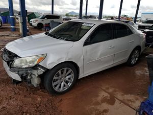 Chevrolet Malibu 2LT 2.5L 4 2015