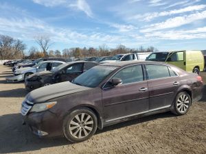 Toyota Avalon BASE 3.5L 6 2012